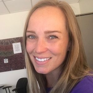 Meet your Posher, Natalie